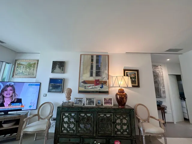 Se vende magnifico apartamento en el icónico edificio Intempo, zona Poniente — 9
