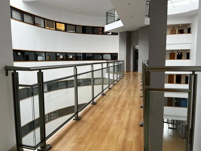 Oficina en venta y alquiler en edificio Azabache, Palmones, Los Barrios. — 4