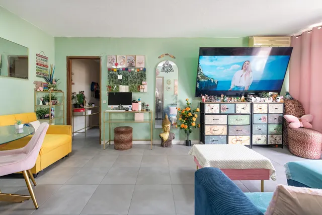 PISO EN VENTA EN CALLE GUADALBULLÓN — 13