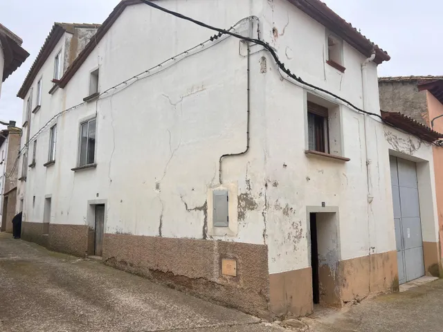 CASA GRANDE DE PUEBLO CERCA DE HUESCA (QUINZANO) — 15