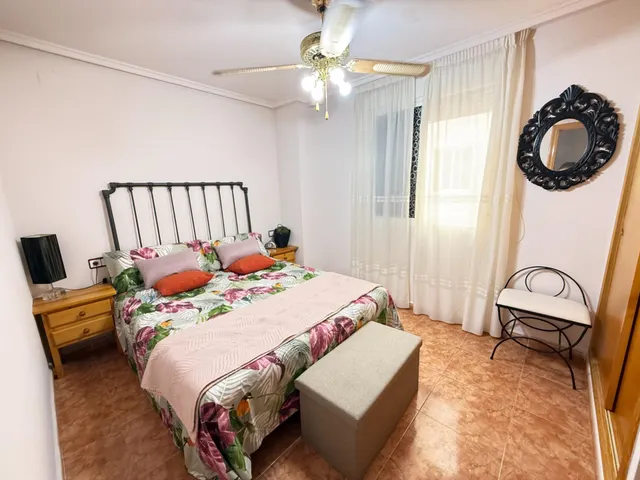 Apartamento de 2 dormitorios con orientación sur y garaje a 650 metros de playa del cura!!!!! — 17