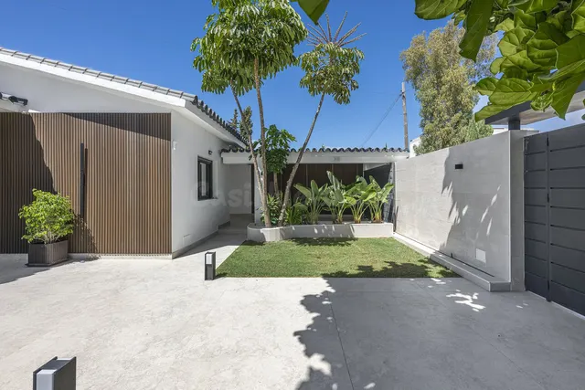 Chalet 3 habitaciones 260m² en venta - Costa Del Sol — 3