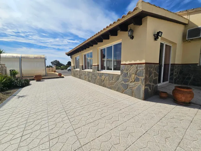 INCREIBLE CASA DE CAMPO EN TORRELLANO BAJO ! — 17