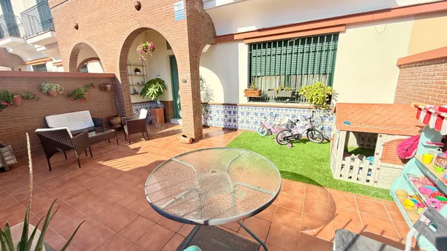 LA CASA FAMILIAR QUE LLEVAS TIEMPO ESPERANDO EN MAIRENA DEL 