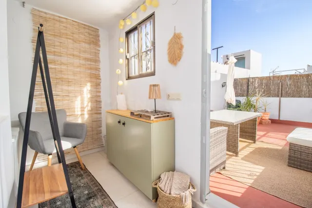 Encantadora casa adosada con terraza en la azotea en la preciosa Torrox Pueblo — 21