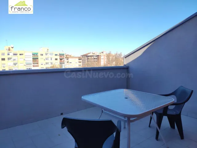 ALQUILER ATICO JUNTO A ESCUELA DE IDIOMAS- MURCIA CAPITAL CE