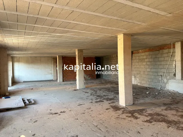 EDIFICIO A LA VENTA EN AGULLENT — 5