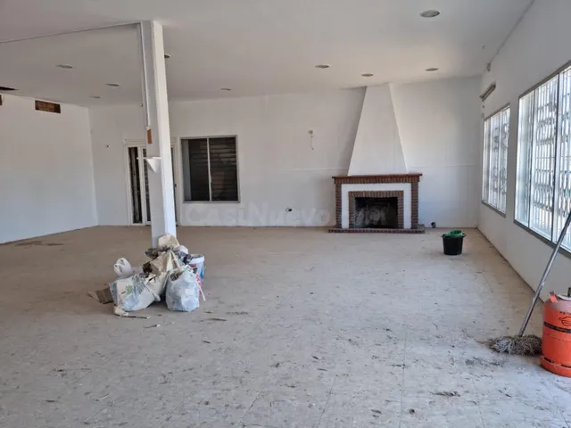 Gran oportunidad de negocio en Córdoba – Local con licencia  - foto 4