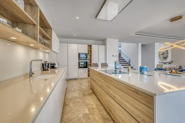 Chalet 5 habitaciones 441m² en venta - Costa Del Sol — 11