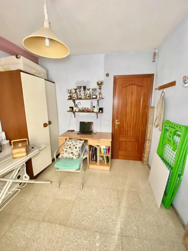 Piso 4 habitaciones 126m² en venta - Av. Barcelona - Viñuela - Rescatado — 27