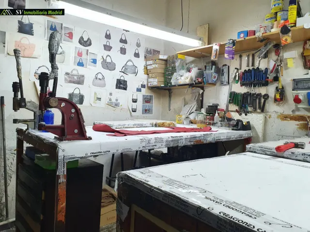 LOCAL COMERCIAL EN MADRID Y NEGOCIO, OPORTUNIDAD PARA INVERTIR. — 11