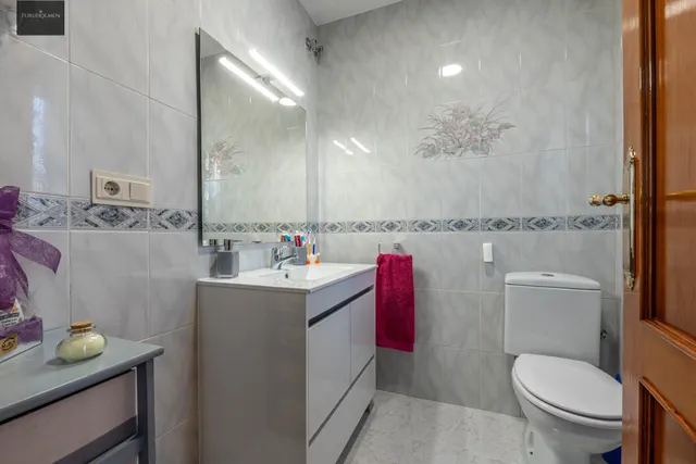 MAGNIFICA CASA EN LAS GABIAS — 27