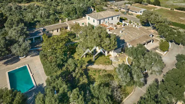 Exclusivo agroturismo con mucho encanto y 18 plazas — 15