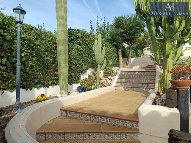 Casa en venta en Costa Cunit con licencia turística!! - foto 5