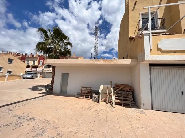 Venta de 2 Pisos en construcción + 2 Plazas de PK, Urbanización La Noria, en Nerja - Málaga. — 17