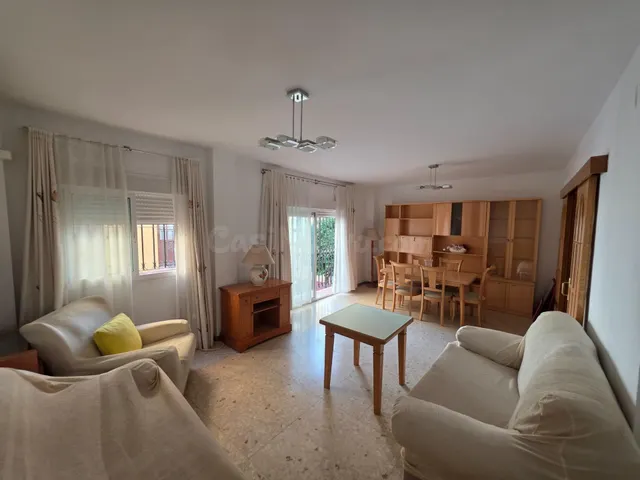 PISO AMPLIO CON GRAN TERRAZA INTERIOR Y PATIO - foto 4