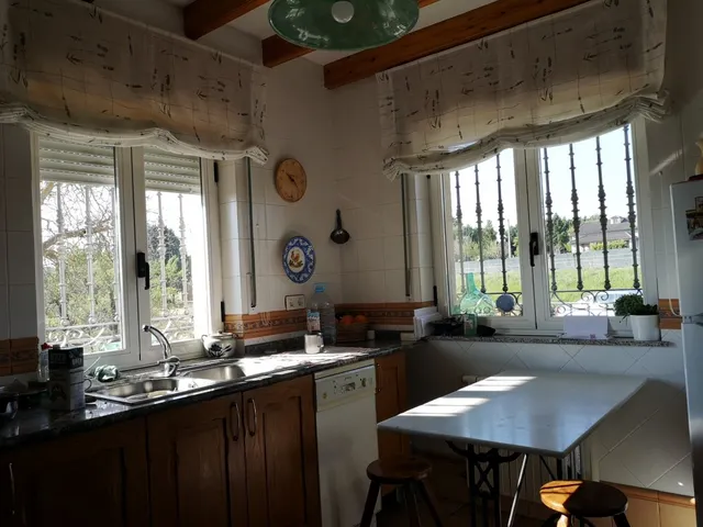 Urbis te ofrece un espectacular terreno con chalet en venta en Ciudad Rodrigo, Salamanca. — 20
