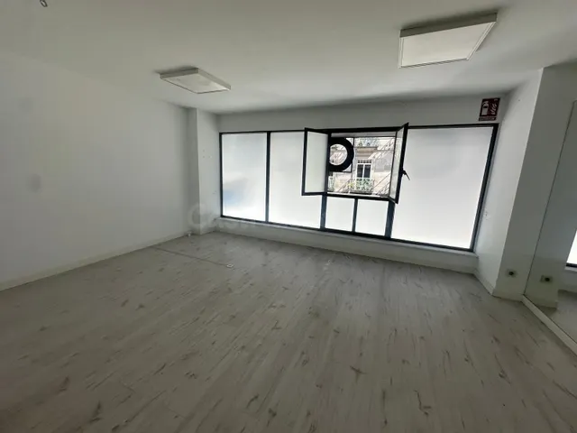 Alquiler o Venta Oficinas Céntricas en Ourense - foto 3