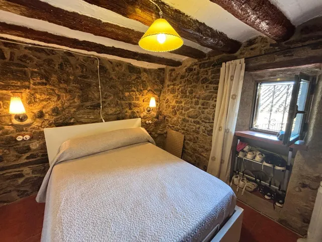 Encantadora casa reformada en Alfara de Carles — 9