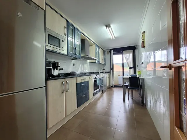 ALQUILER  DUPLEX DE TRES habitaciones CON TERRAZA Y PLAZA DE GARAJE — 4