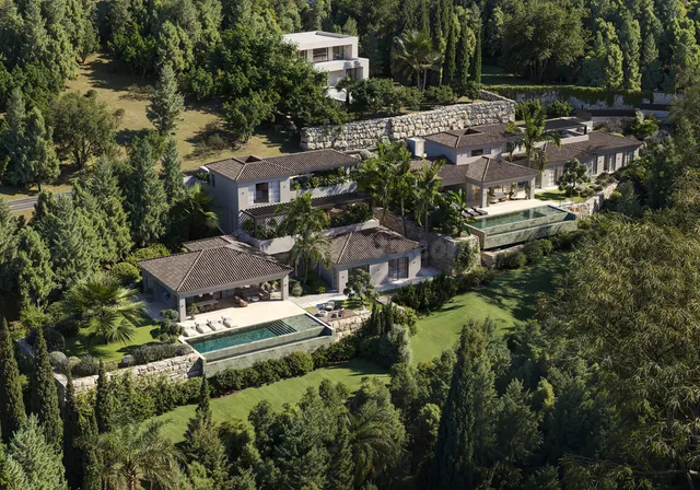Parcela premium con licencia en Benahavís para villa exclusiva — 4