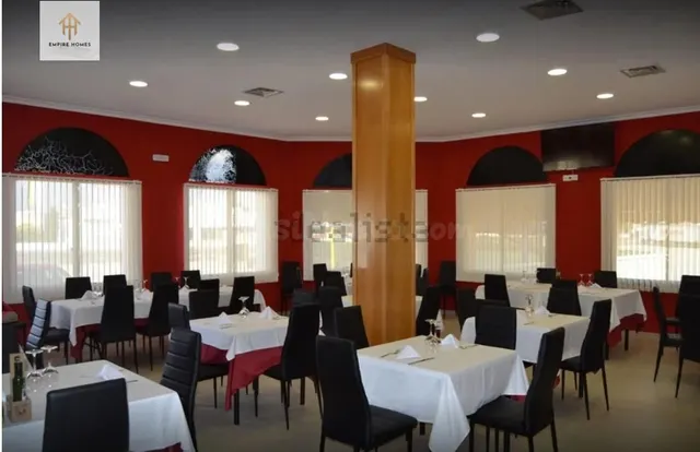 EMPIRE HOMES VENDE LOCAL + HOSTAL en zona SANTA CRUZ DE MUDE - foto 3