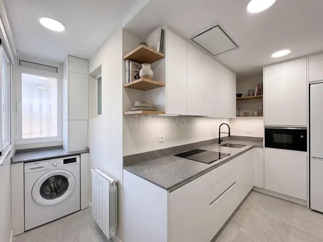 Ático en venta en Viladecans – Amplio, céntrico y con ascens - foto 3
