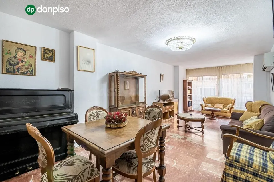 MAGNIFICA VIVIENDA EN LAS FLORES - CAMINO DE RONDA