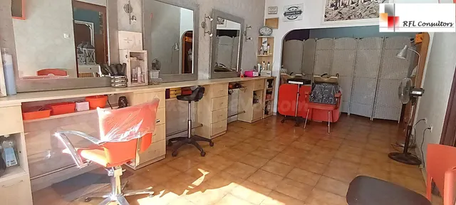 GRAN CASA DE PUEBLO CON SALIDA A DOS CALLES - foto 4