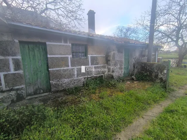 Casa de piedra para reformar con vistas espectaculares – a s - foto 3
