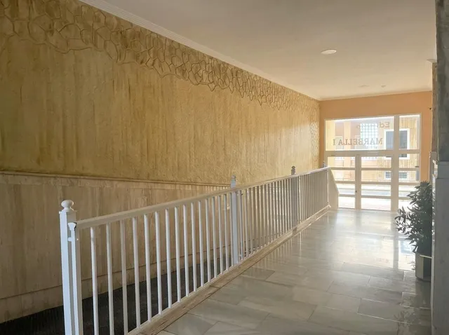 Piso en venta en Guardamar del Segura con plaza de garaje y dos terrazas — 34
