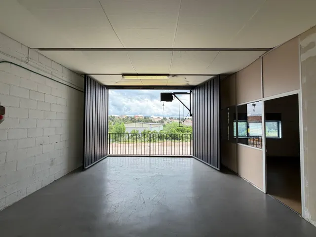 Nave en alquiler en el p.i. les comes de Igualada! — 12