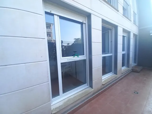 Se vende bajo en Treto — 12