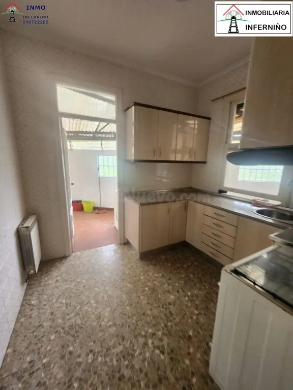 Edificio Viviendas en Venta en Naron La Coruña Ref: 438372