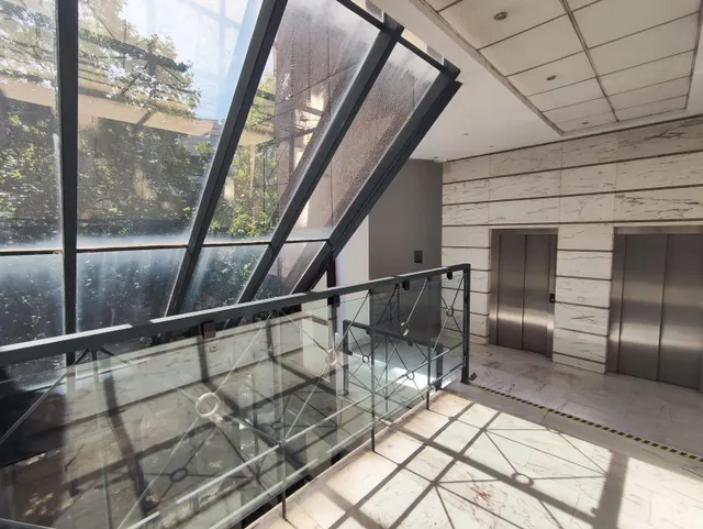 Local / oficina venta o alquiler — 5