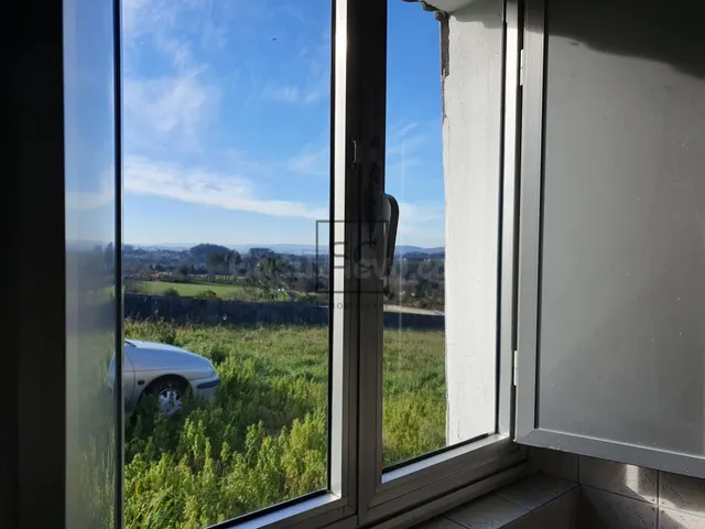 CASA CON FINCA Y BODEGA EN SEDES, NARÓN - foto 5
