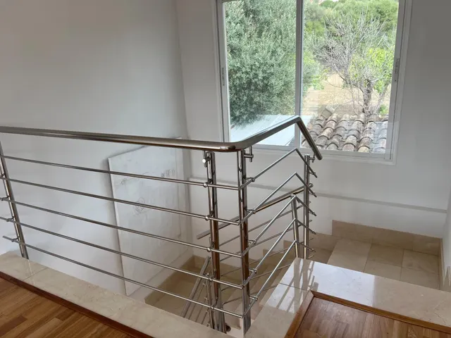 FINCA RÚSTICA EN VENTA CON PISCINA Y JARDÍN — 35