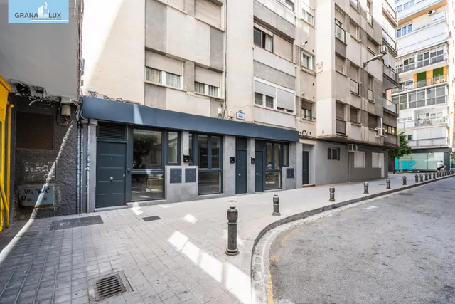 Amplia vivienda junto METRO Recogidas a estrenar! — 14