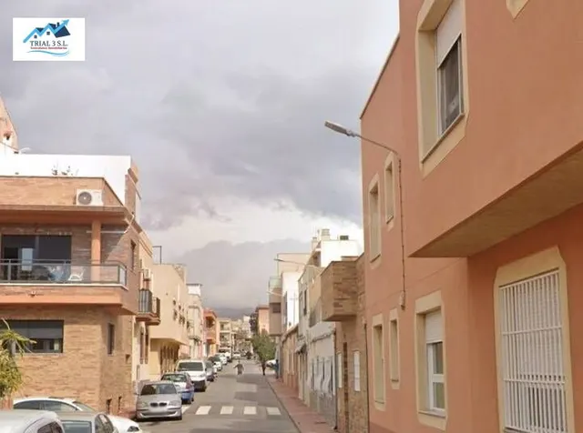 Venta Piso en Almería — 2