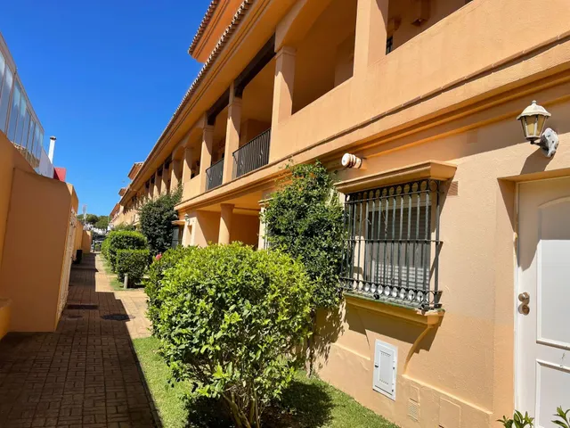 ESTUPENDO APARTAMENTO EN NOVO SANCTI PETRI — 3