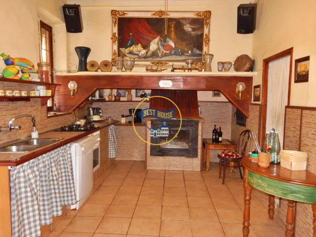 EXCLUSIVA VILLA EN COCENTAINA CON GRAN PARCELA Y BONITA PISCINA. — 4