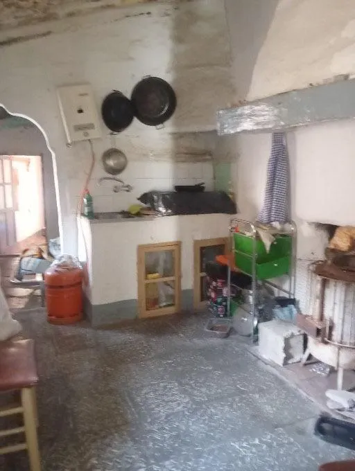 Se vende casa en la población de Lanteira (Granada) de 140 m2 construidos y con 2 plantas. — 8