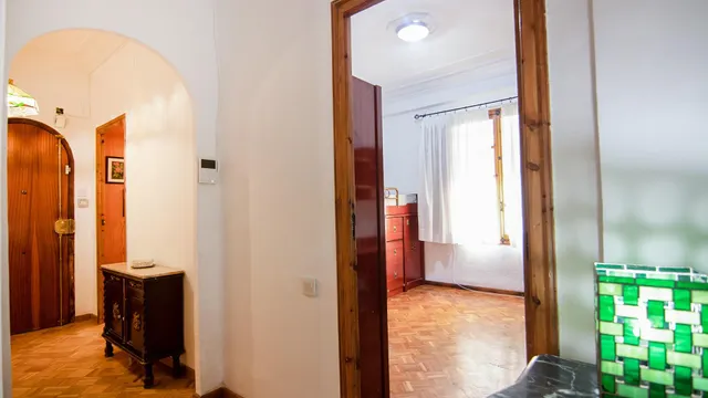 Amplio piso con 4D, 2 baños y gran terraza en Ruzafa, Valencia — 25
