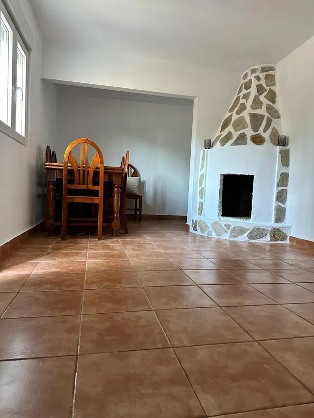 Finca rústica con construcción, agua y 1.875 m2 a pocos minutos de Sagunto — 15