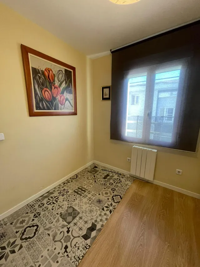 Piso amueblado con terraza y aire acondicionado en Parque Vosa, Móstoles — 17