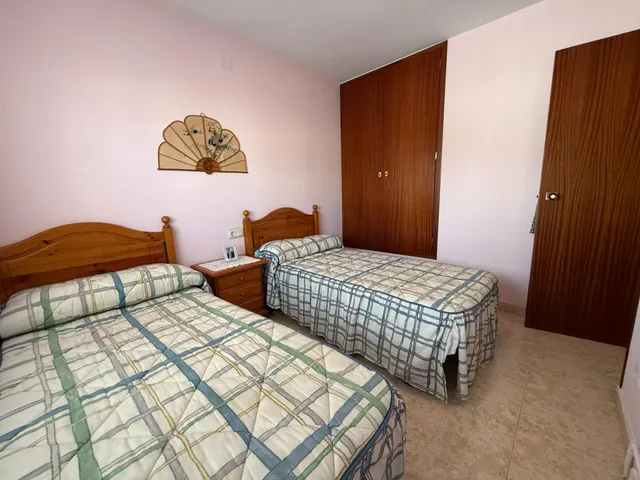 Magnífica casa adosada de 3 habitaciones, jardin privado de 30m2 y con piscina comunitaria — 24