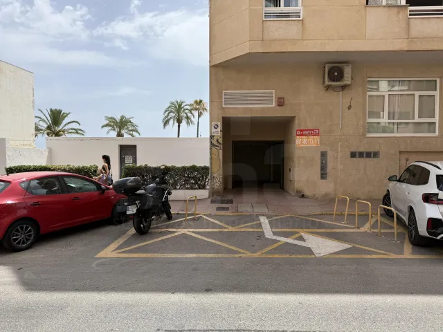 GARAJE PASEO DEL MALECÓN GARRUCHA, ALMERÍA — 7