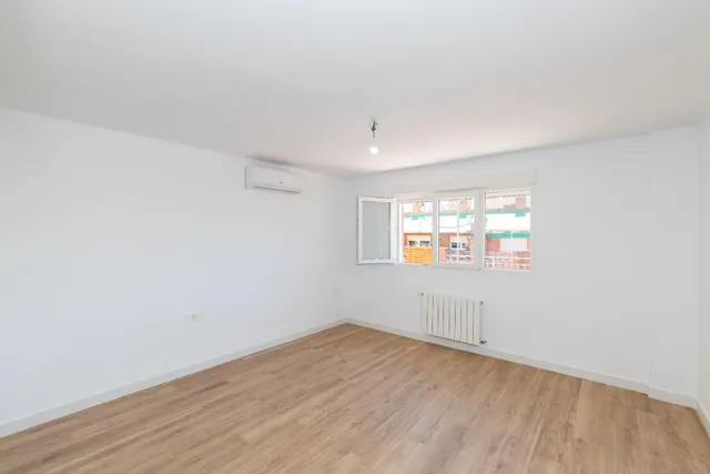 Gran ático reformado de cuatro dormitorios con magnífica terraza — 10