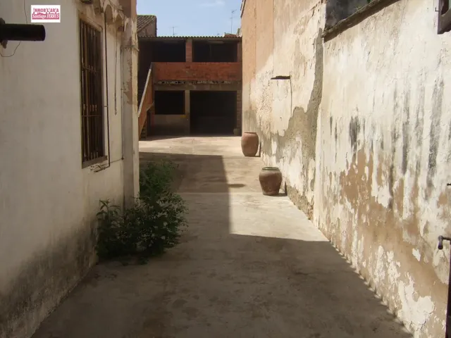 CASA EN VENTA EN LA CALLE VALENCIA DE BENIFAIO — 8