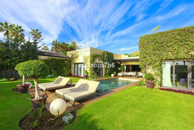 Chalet 4 habitaciones 338m² en venta - Marbella — 10